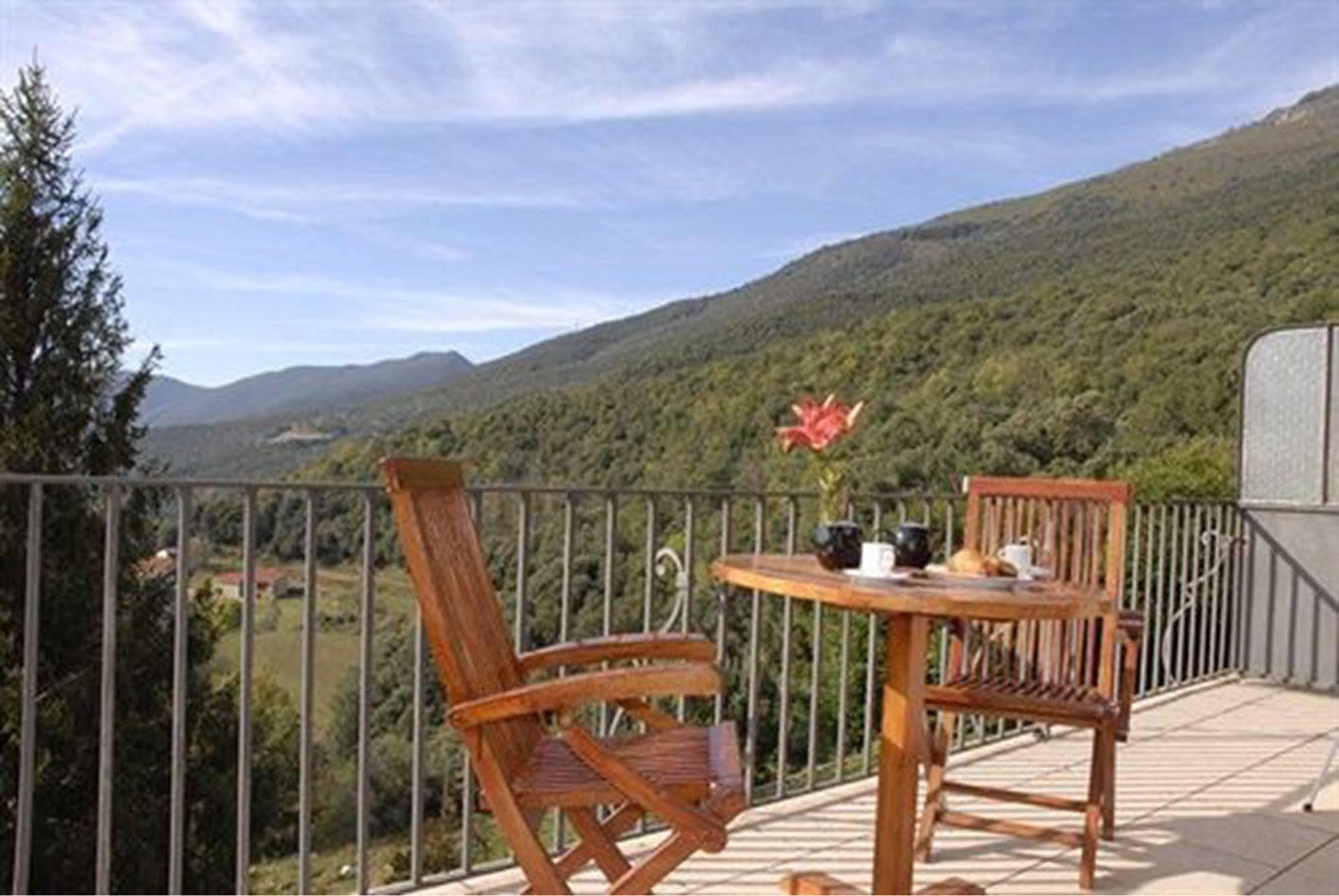 Husa Sant Bernat Montseny Kültér fotó